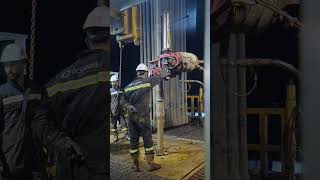 Download lagu Pullling Out Heavy Drill Pipe mp3 Download lagu Pullling Out Heavy Drill Pipe mp3