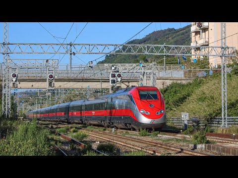 ES* FR 9585 Torino Porta Nuova - Reggio Calabria C.le