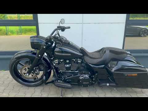 Harley-Davidson Road King 114