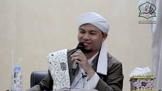 Download lagu Kisah sedih ketika Rasulullah mencium cucunya di tempat yg berbeda ~Habib Abdurahman Ternate ~ mp3