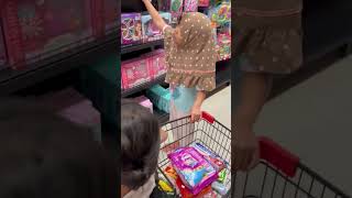 Download lagu Liat Rumah Barbie Cantik #shorts mp3