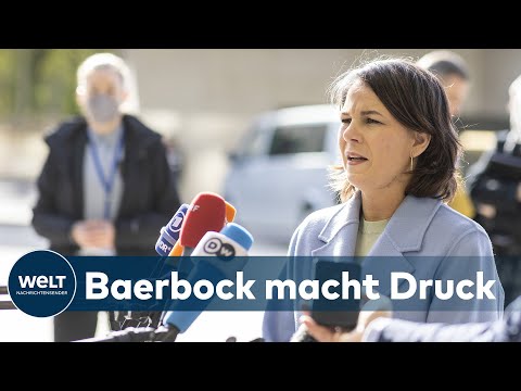 KLARE ANSAGE: Annalena Baerbock will schwerer Waffen für Ukraine | WELT Dokument