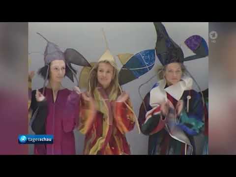 Japanischer Modedesigner Issey Miyake mit 84 gest. August 2022