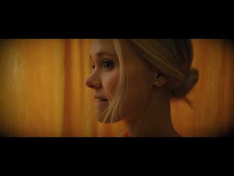 Thumbnail of the video: Zipper