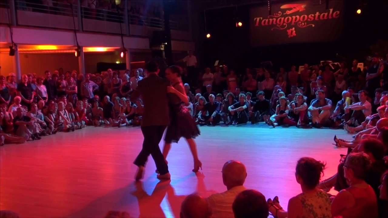 Démonstration Tangopostale 8/07/2017 - Lucila Cionci et Rodrigo Joe Corbata