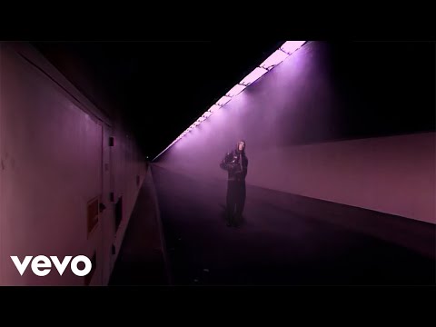 Skeleten - Deep Scene