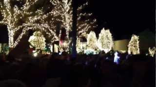 preview picture of video 'Fairhope Christmas Lights 2012'