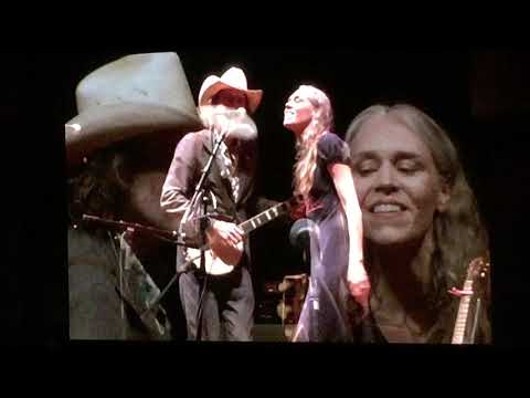 Gillian Welch & David Rawlings - “Six White Horses” Live - at Red Rocks