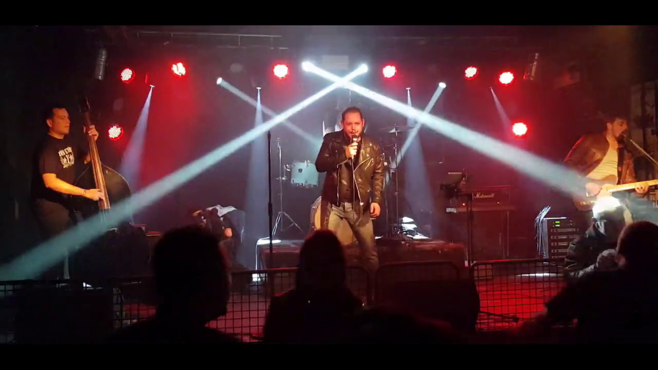 THE CROWNIES – Rock & Roll Medley LIVE