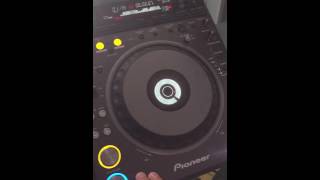 Video thumbnail for Pioneer DVJ-1000 by DJ Piolo