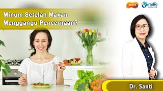 Download lagu Mitos Atau Fakta Minum Setelah Makan Menggangu Pencernaan? | Health Corner mp3