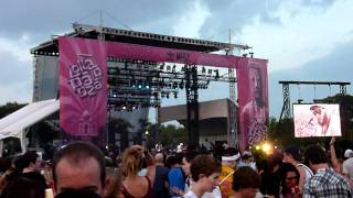 Chromeo - Momma&#39;s Boy -Live at Lollapalooza 8/6/10