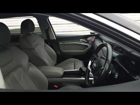 Audi E-Tron E-tron 55 265KW Quattro Sport With Fr - Image 2