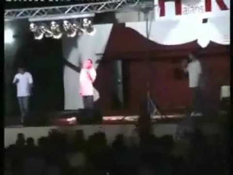 4YOL SENTEZ PAYAS KONSERİ  CANLI PERFORMANS (çok ii bir çekim değil)