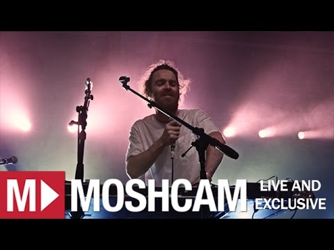 Premiere: Chet Faker 'Dead Body' live in Chicago | Moshcam