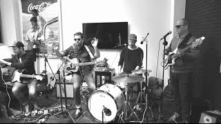 Plants and Animals - No Worries Gonna Find Us | Session flagrante #16