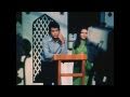 Main Na Bhoolunga Lyrics - Roti Kapda Aur Makaan
