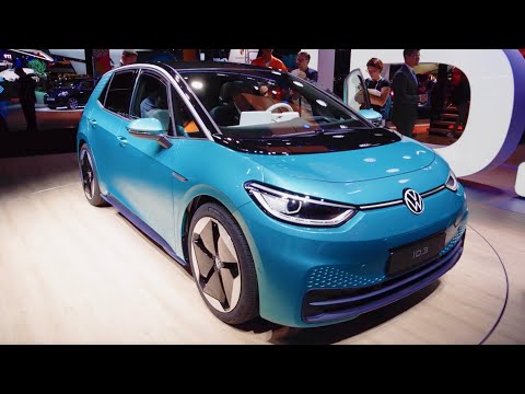 External Review Video UULR7ZxhzNg for Volkswagen ID.3 Compact Electric Hatchback