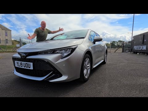 Toyota Corolla 1.2T - 10,000 miles - Perfect Daily Driver & Doggo Friendly