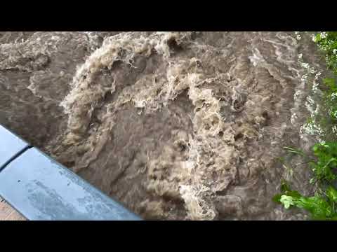 Neu Anspach   - Die Usa tritt über -