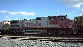 preview picture of video 'Santa Fe BNSF 608 & CSX Pulls 128 Cars Lakeland Florida'