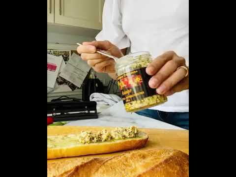 How to Enjoy Our Award-Winning Asiago Bread Dipper