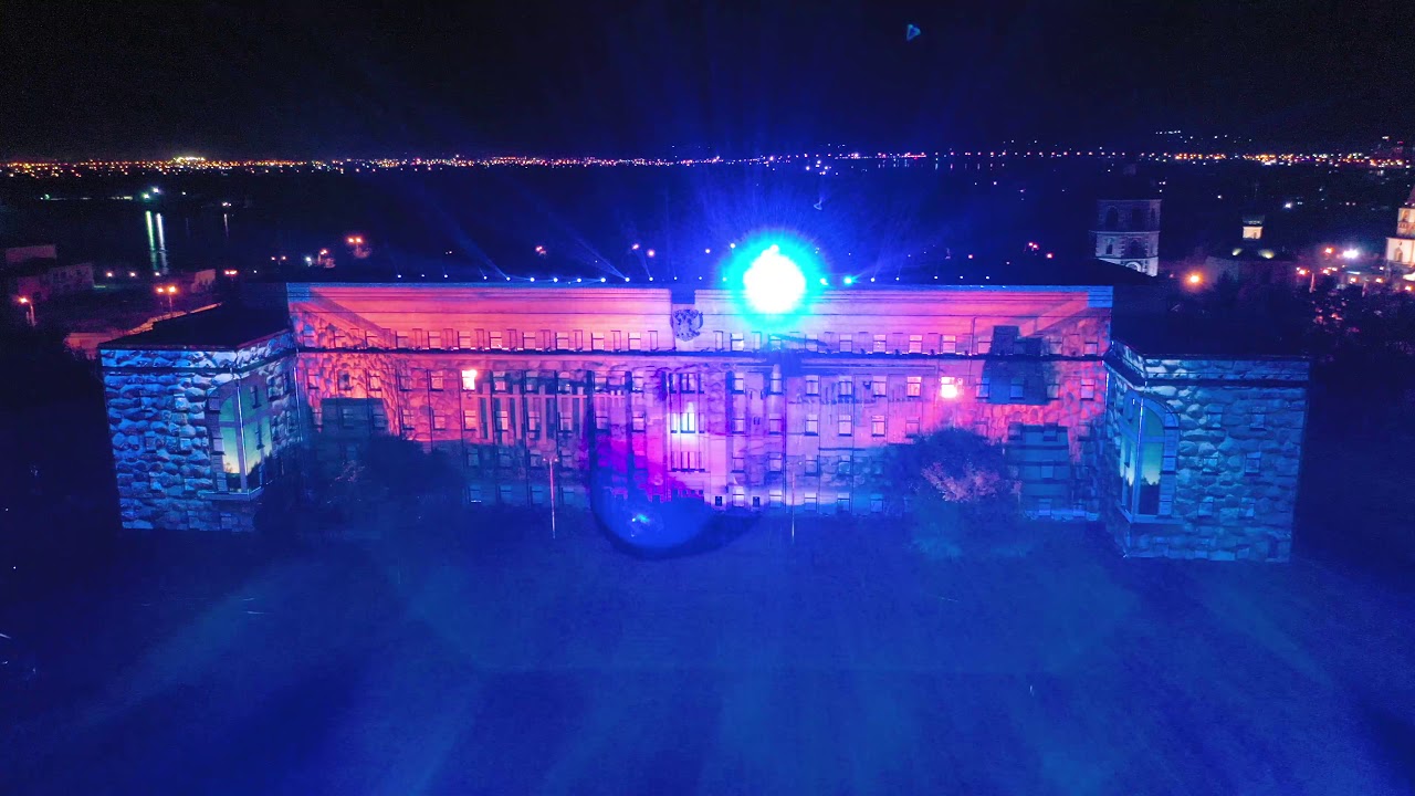 Постер видео