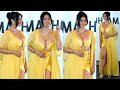 Baapre Baap Aaj Toh Tanisha Mukerji Flaunts Her Huge Cleavage In Deep Neck Western Choli