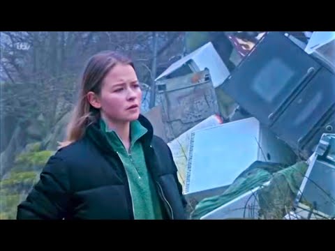 Liv Flaherty 29th March 2021 Part 2 (stunt week)- paul lets connor go, pretending it was an accident