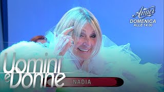 Uomini e Donne, Trono Over - La sfilata di Nadia