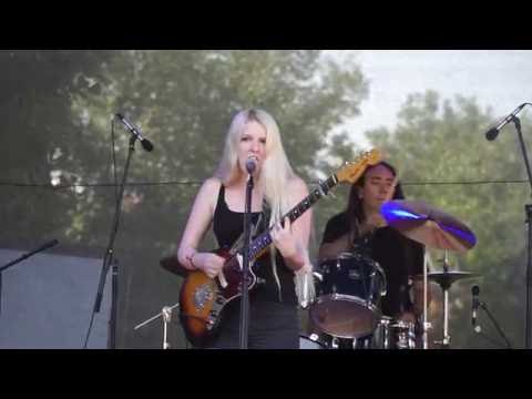 Sylvaine - It Rains In My Heart (Live Premiere at DBE - The 7th Gate)