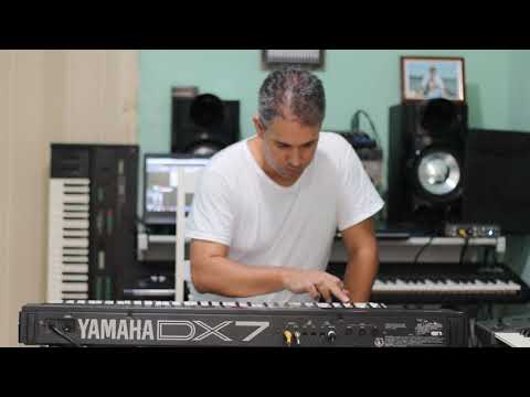 Yamaha DX7 II-FD  (Performance) Factory Sounds and EPS FM