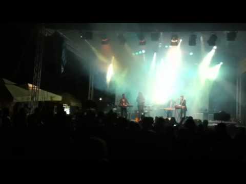 Ola Dioss with Bei the Fish - 2U live @ Trenchtown Festival