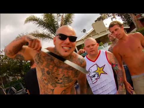 Whiteboy Rob feat. Chucky Chuck - Pay Attention (Official Music Video)