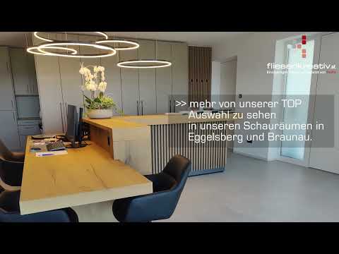 Dieser exklusive Empfangsraum verkörpert ein Meisterwerk des zeitgenössischen Designs.