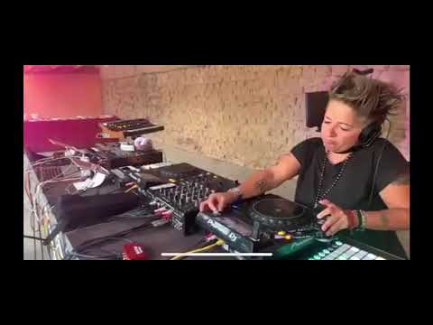 Dj Lauretta - sound check