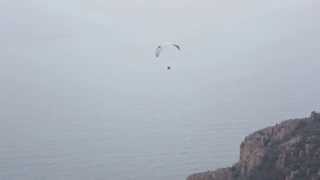 preview picture of video 'Monterosso al Mare SP paragliding 21 MAR 2015'