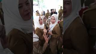 Download lagu KPK Datang ke Pendopo Cianjur | Herman Suherman Bupati Cianjur mp3 Download lagu KPK Datang ke Pendopo Cianjur | Herman Suherman Bupati Cianjur mp3