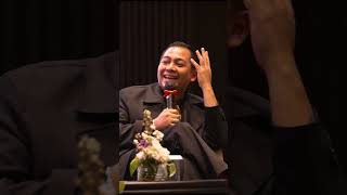 Download lagu Press conference Menamakanmu Cinta bersama Dato' Sri Siti Nurhaliza dan Ade Govinda mp3