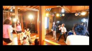 Download lagu Medley - Djanda Muda Klip.mpg mp3