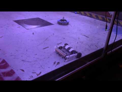 10 3lb Pvt Slicer Vs Titanium Steel   Robot Battles 60