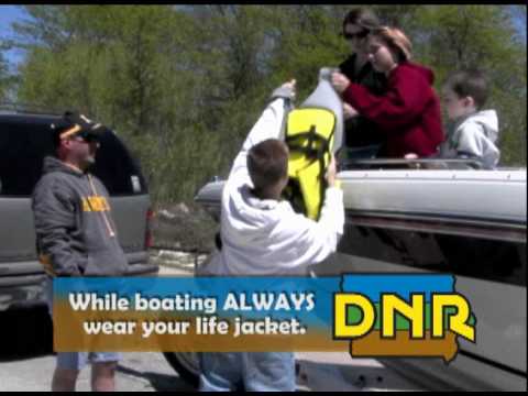 Boating and Lifejackets, Iowa Department of Natural Resouces