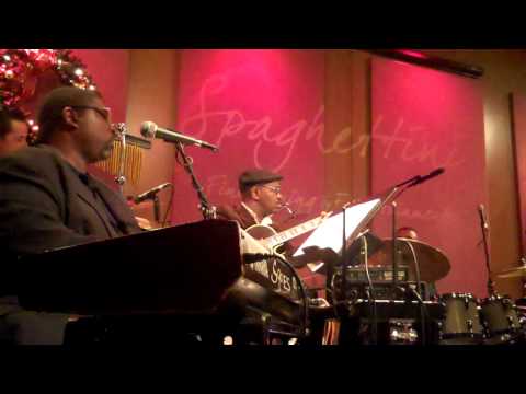 Ricky Lawson and Friends perform Oh Christmas Tree Live at Spaghettinis