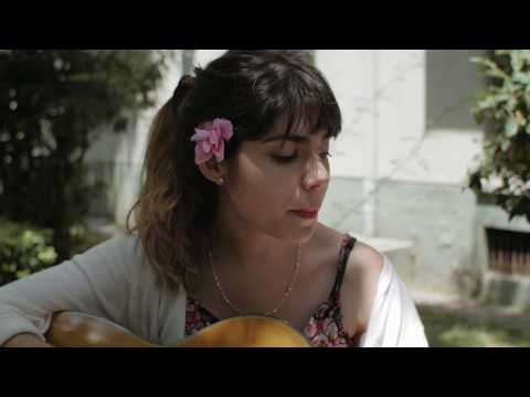 LaVitrola.cl & Ojo En Tinta: Dulce y Agraz ft. Benjamín Walker - Mariposa (Floridor Pérez)