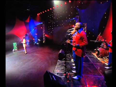 APOSTLE SIMON MOKOENA:HA KE KGUMAMA.avi