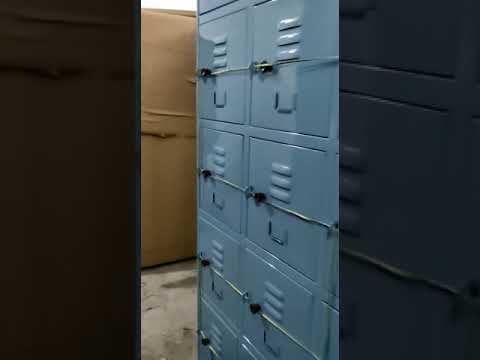 Steel paint coated hospital staff locker, number of lockers:...