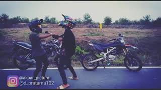 Download lagu DJ Ngelabur Langit Story' Wa Supermoto #Keren mp3