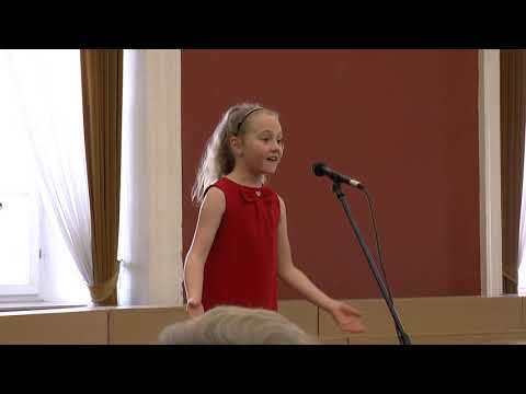 9 Žiogas ir skruzdėlytė