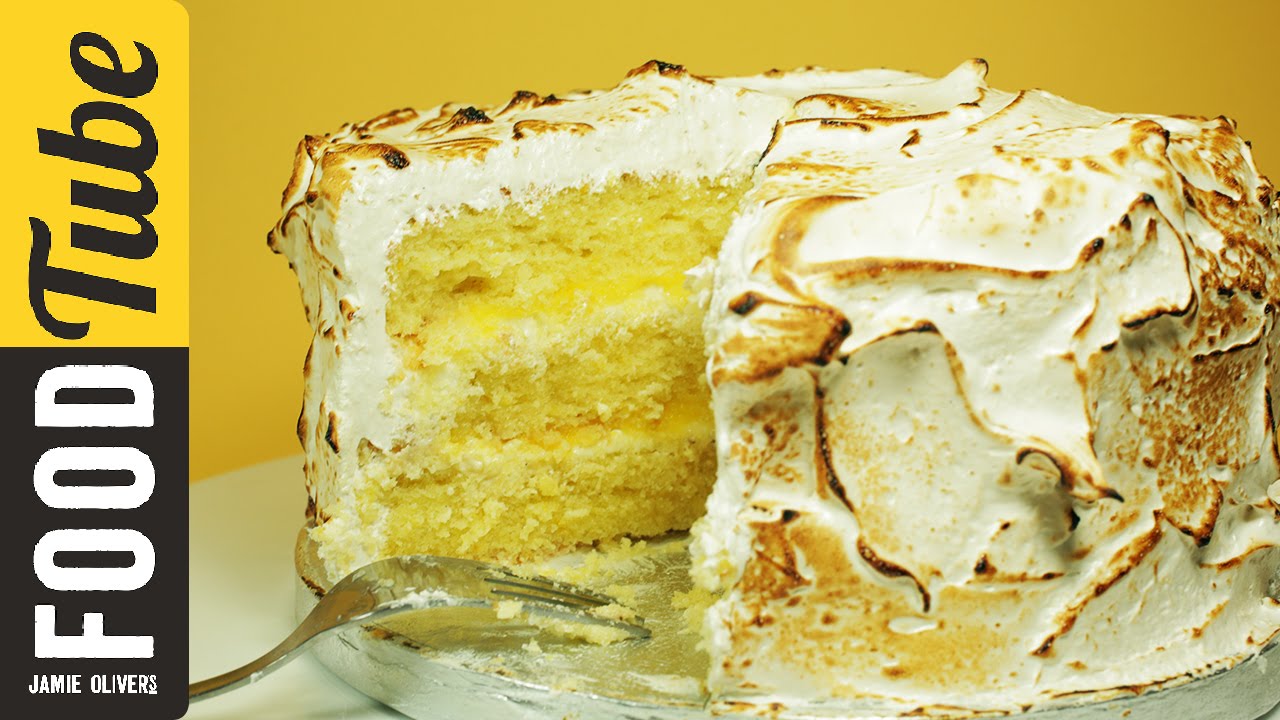 Triple-layer lemon meringue cake with marshmallow icing: Cupcake Jemma