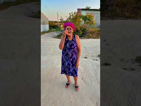 #shorts #comedy #funny #shortvideo #comedia #humor Eu não sou a vovó